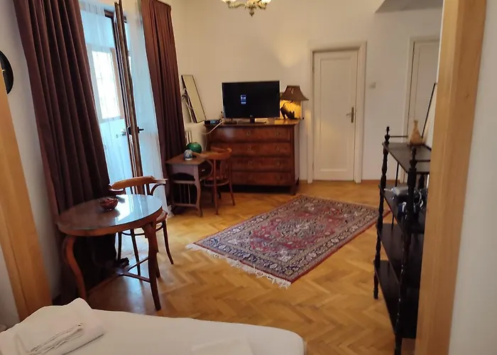 Ateneu Palace Apartment *