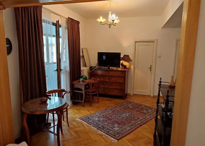 Ateneu Palace Apartment *